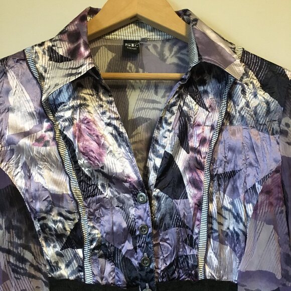SE Stenau Purple Whimsigoth Floral & Animal Print Button Down Shirt - Picture 5 of 16